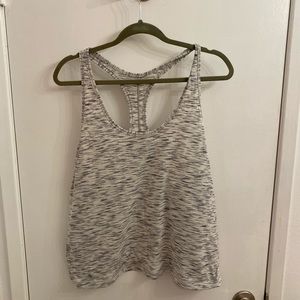 Lululemon Crop Tech Razorback - size 12